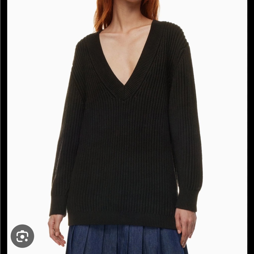 Babaton Roger Black V-Neck Sweater